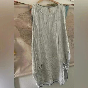 Cynthia Ashby White & Black Open Dress Size Large